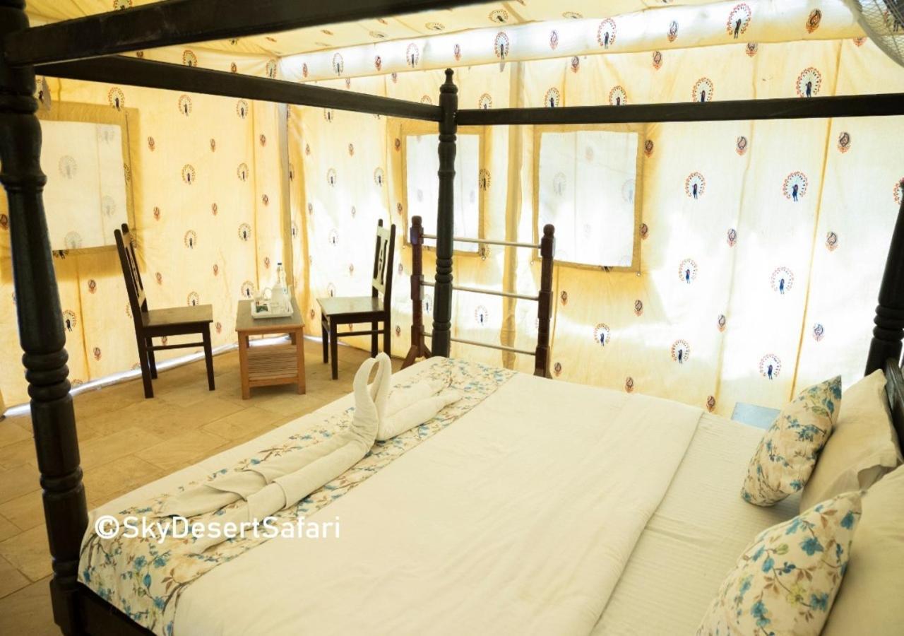 Sky Desert Safari Camp Jaisalmer Esterno foto