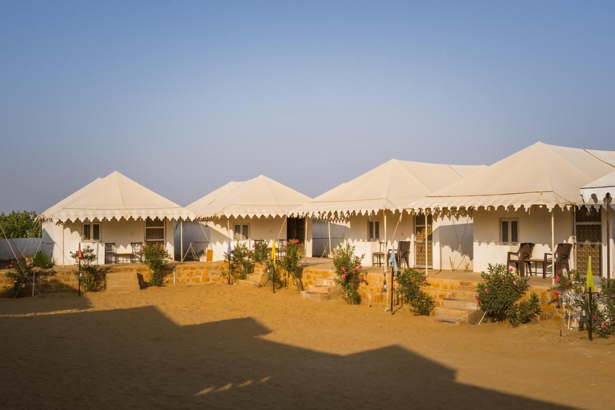 Sky Desert Safari Camp Jaisalmer Esterno foto