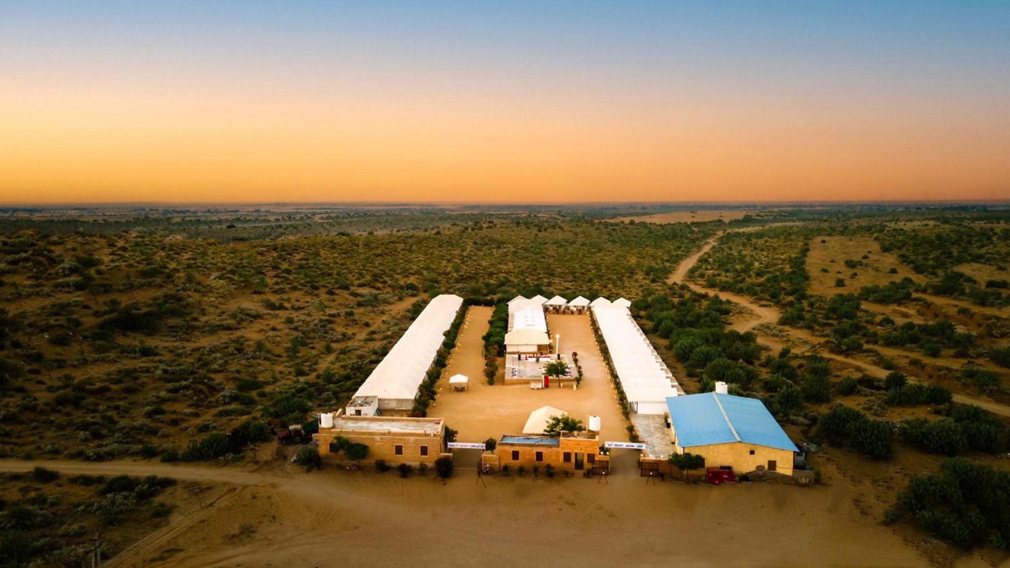 Sky Desert Safari Camp Jaisalmer Esterno foto